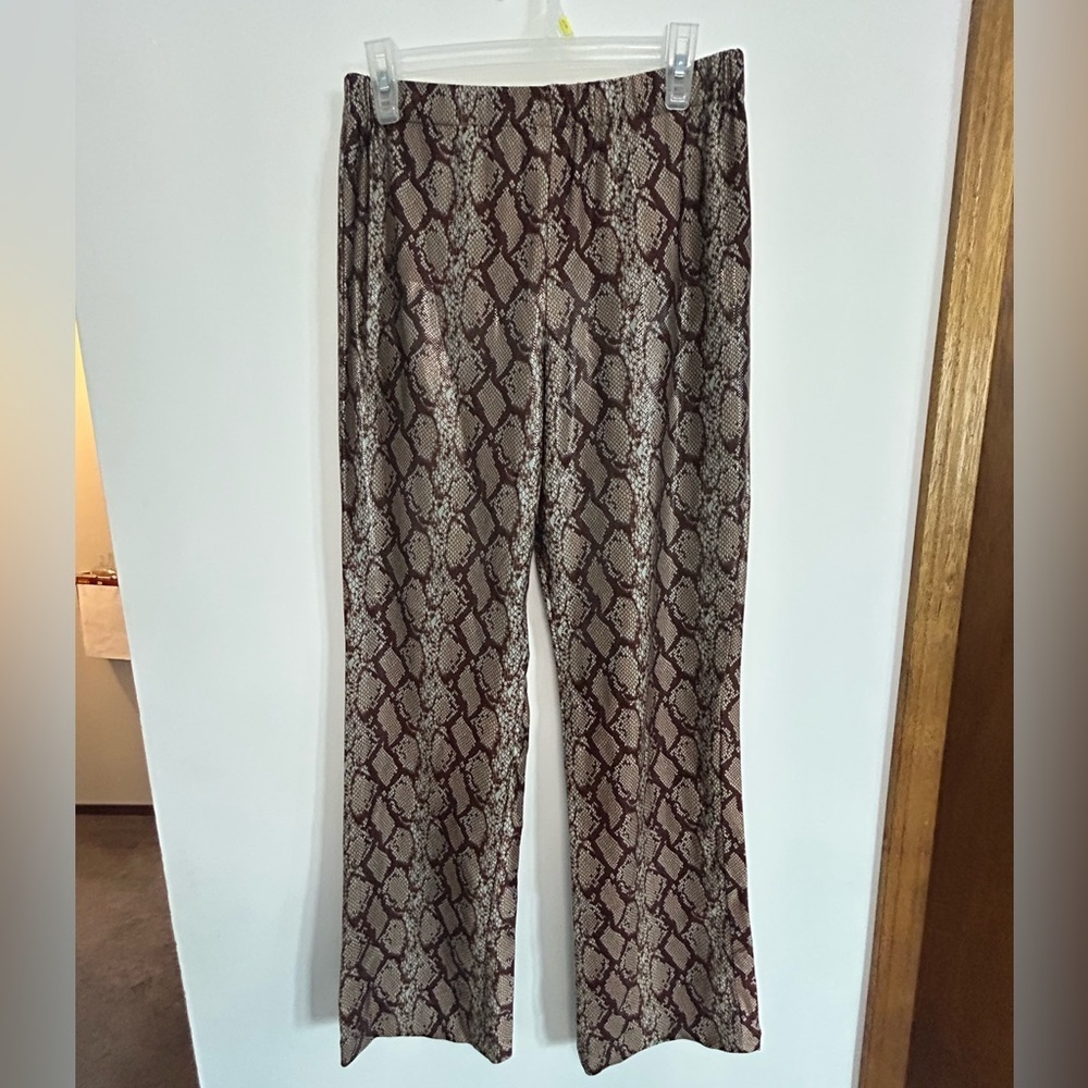 Stylish Snakeskin Print Women's Trousers